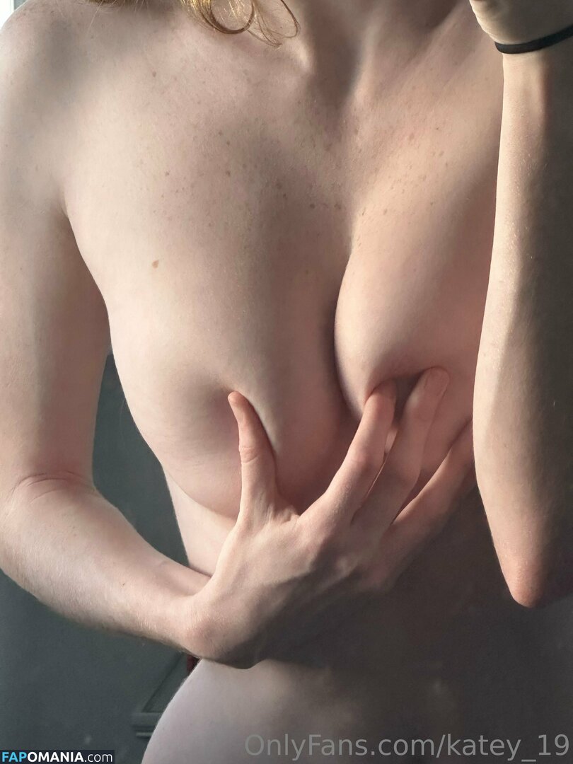 katey_19 / kateykat19 Обнажённый OnlyFans  Утёкшее фото #48