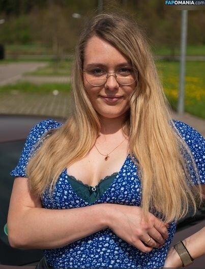 Kathitt8s / kathi.x.kat Обнажённый OnlyFans  Утёкшее фото #26