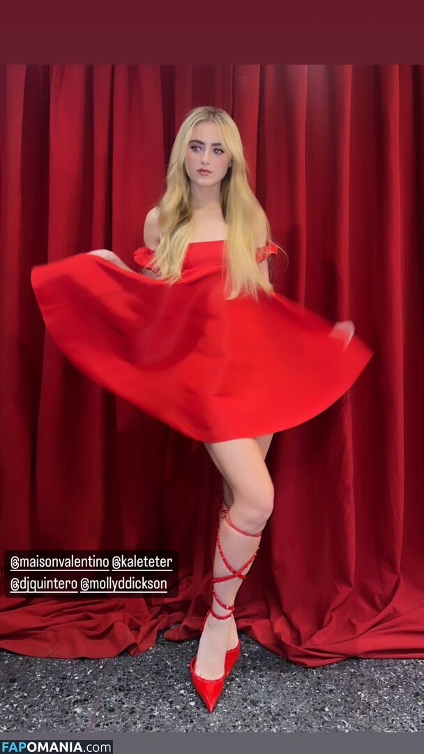 Kathryn Newton / kathrynnewton Обнажённый OnlyFans  Утёкшее фото #17