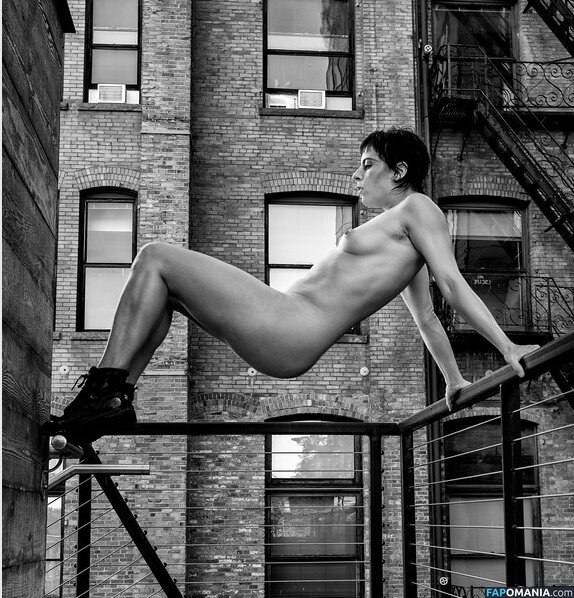 Katlyn Lacoste / katlynlacoste Обнажённый OnlyFans  Утёкшее фото #1