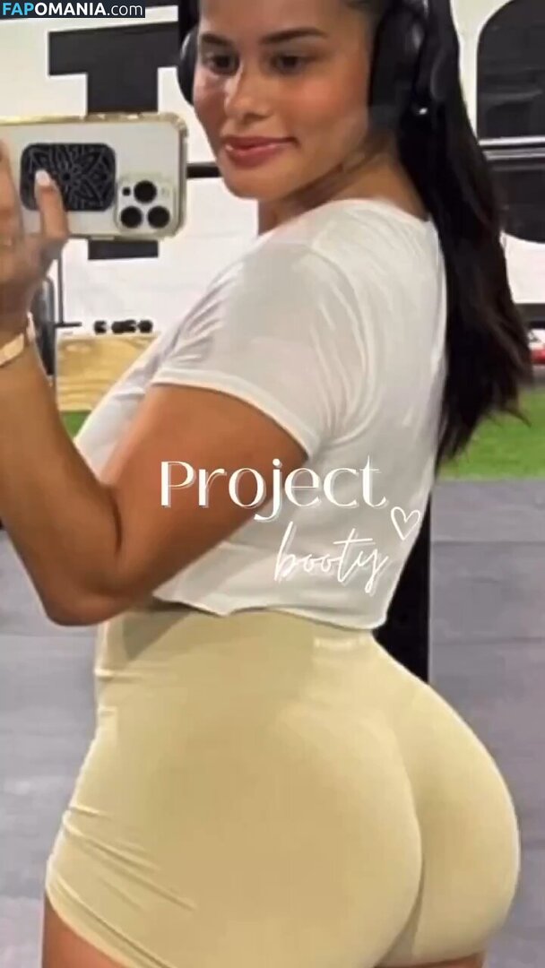 Katya Elise Henry / katyaelisehenry / katyaelisehenrysworld Обнажённый OnlyFans  Утёкшее фото #1071