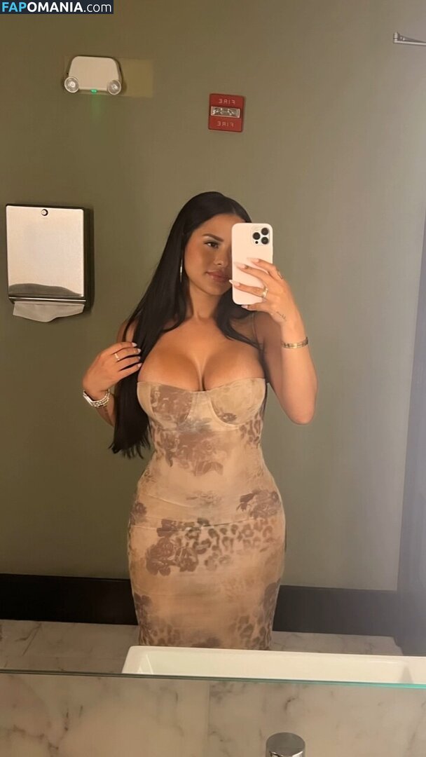 Katya Elise Henry / katyaelisehenry / katyaelisehenrysworld Обнажённый OnlyFans  Утёкшее фото #1079