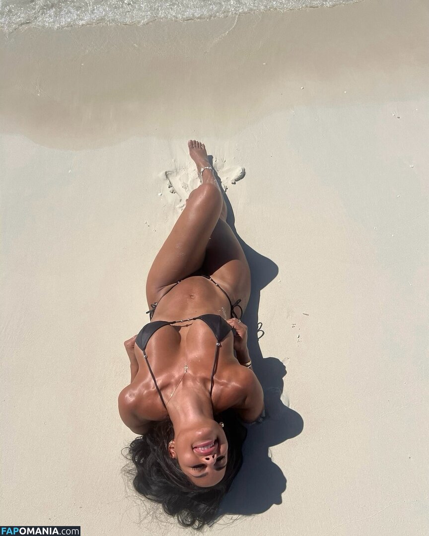 Katya Elise Henry / katyaelisehenry / katyaelisehenrysworld Обнажённый OnlyFans  Утёкшее фото #1148