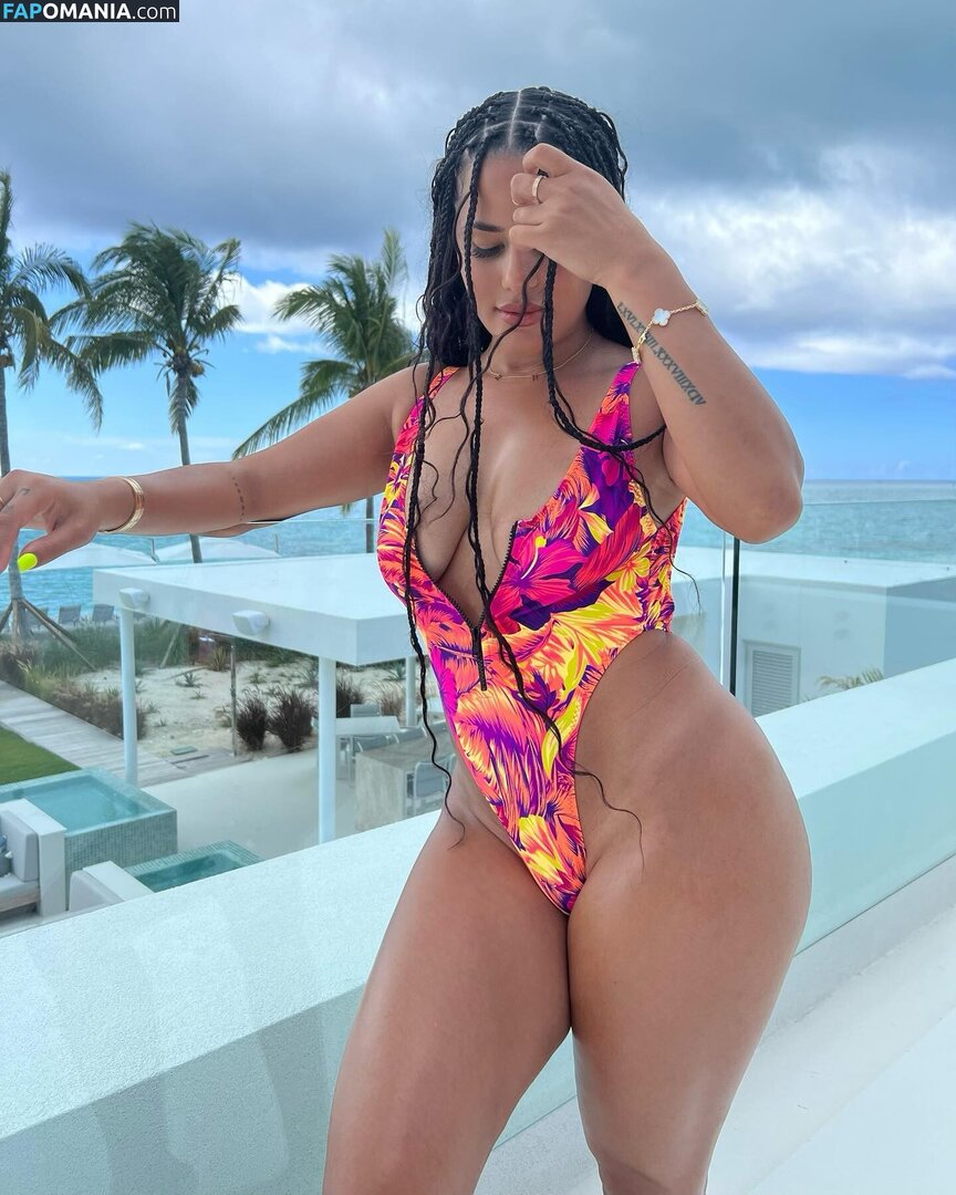 Katya Elise Henry / katyaelisehenry / katyaelisehenrysworld Обнажённый OnlyFans  Утёкшее фото #1162