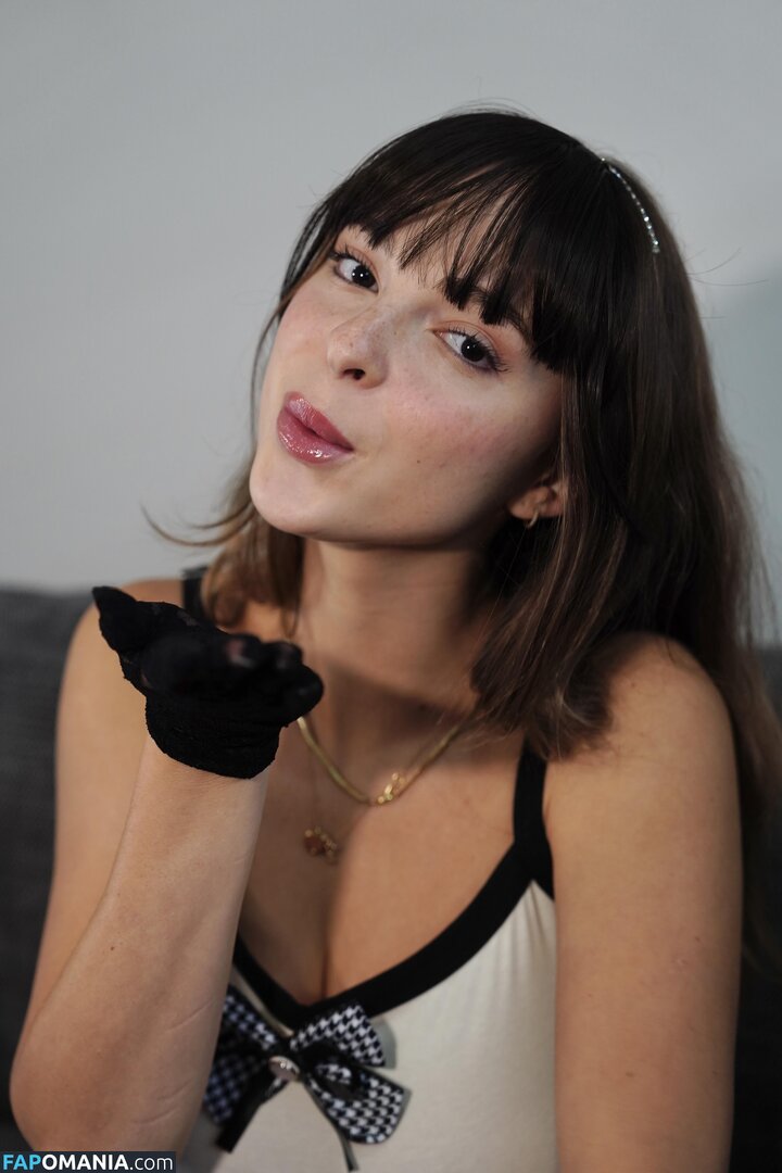 Katya Samilova / Katya_s__ / kate.s / kate.smlva Обнажённый OnlyFans  Утёкшее фото #11