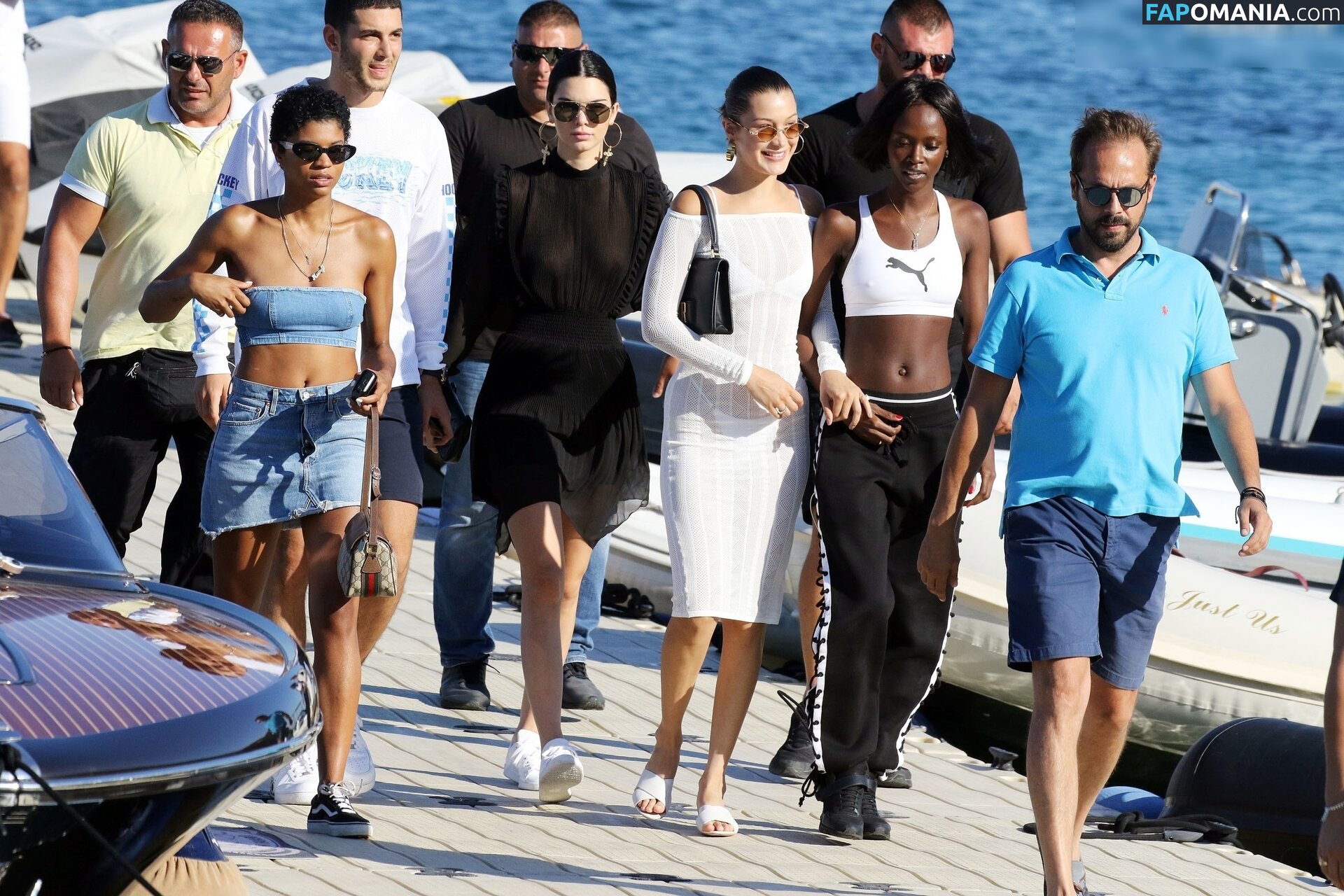 Kendall Jenner / https: / kendalljenner Обнажённый OnlyFans  Утёкшее фото #75