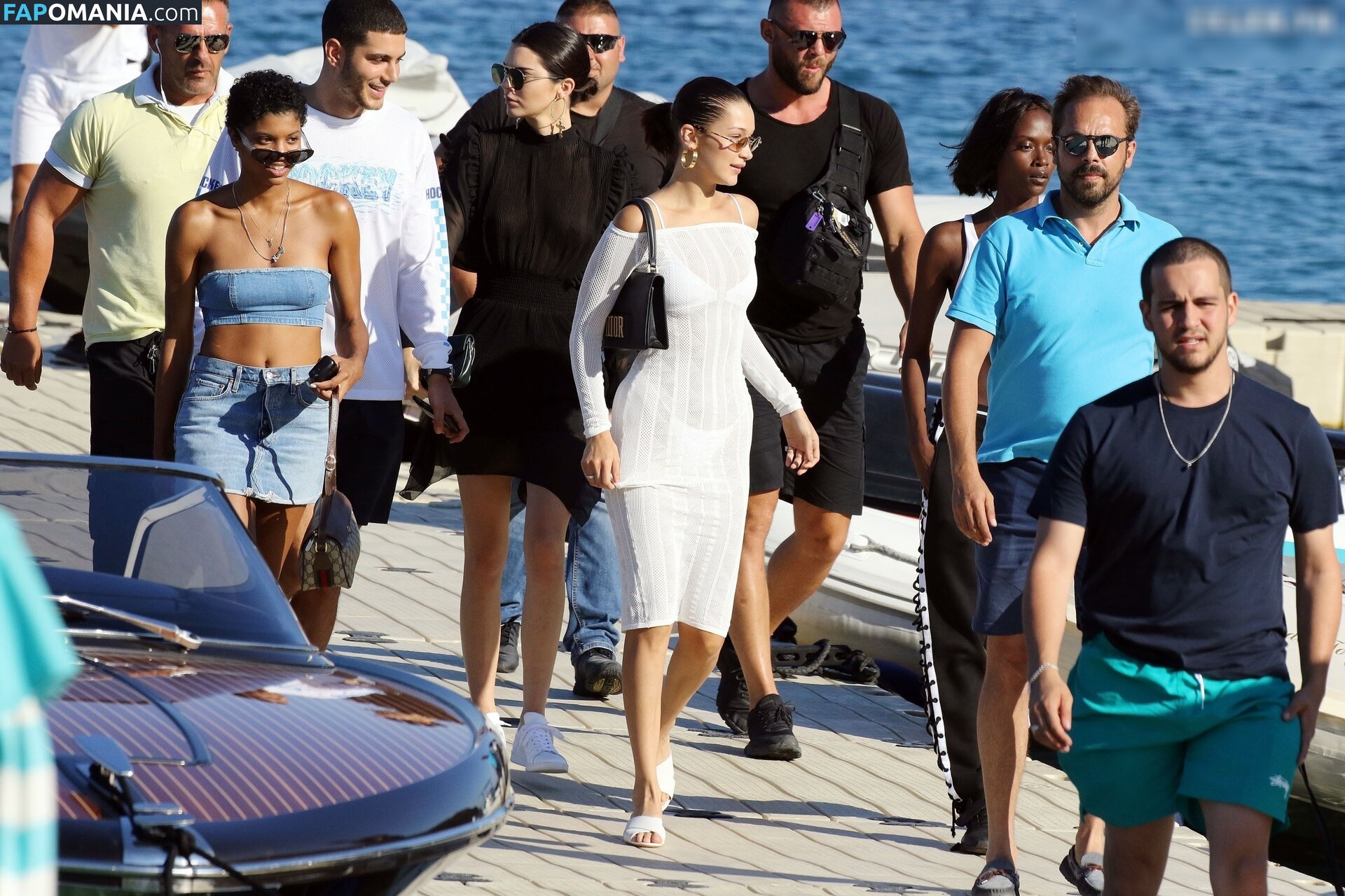 Kendall Jenner / https: / kendalljenner Обнажённый OnlyFans  Утёкшее фото #77