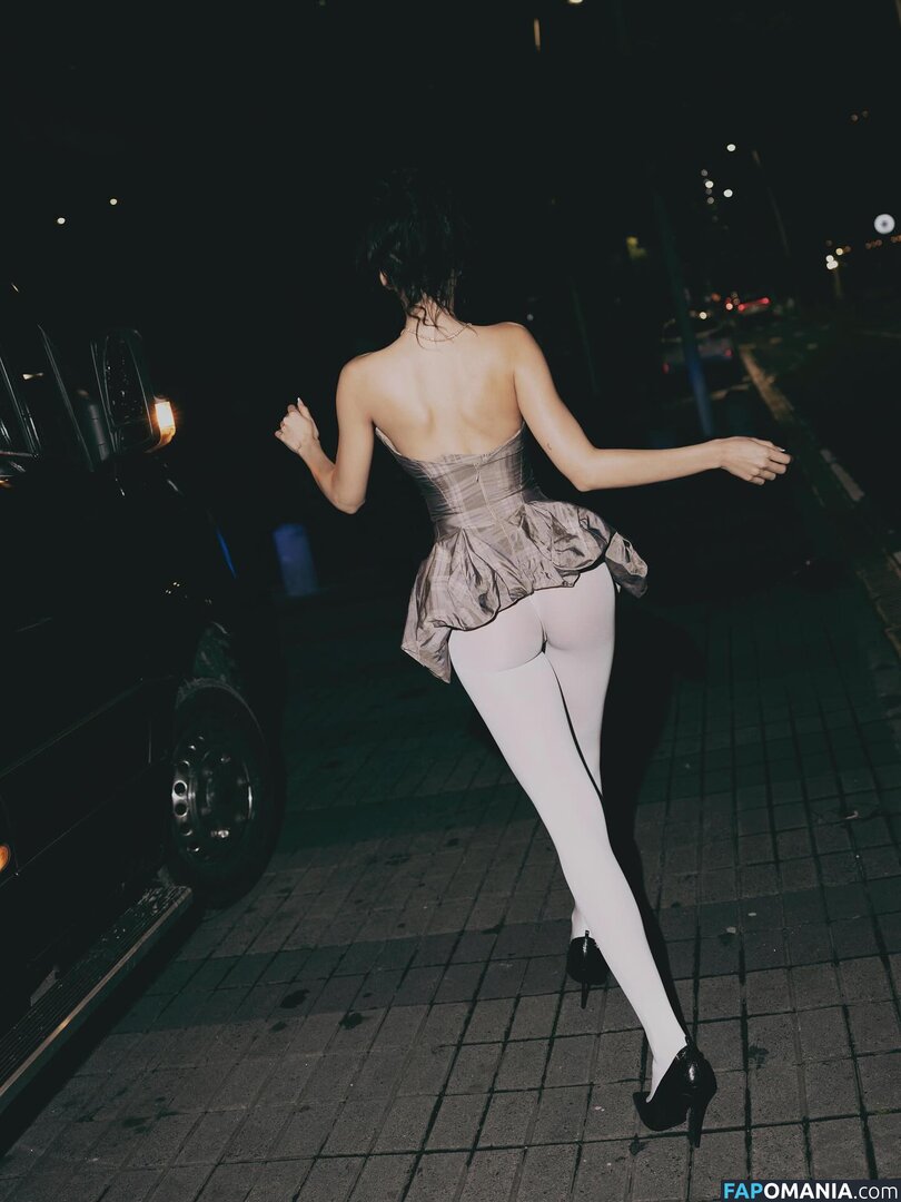 Kenia Os / keniamusicr / keniaos Обнажённый OnlyFans  Утёкшее фото #2