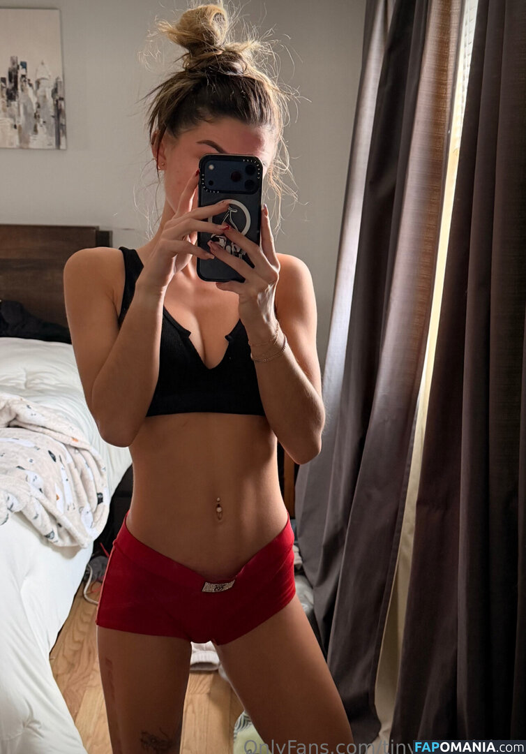 j.aida / kennaabennett / neve.lewiss / paige.donoway Обнажённый OnlyFans  Утёкшее фото #3
