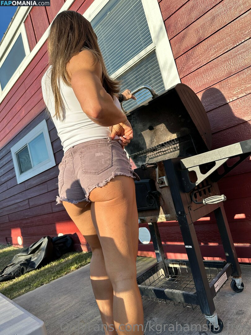 kgrahamsfb_free / whatisthemaximumcapacityonthis Обнажённый OnlyFans  Утёкшее фото #8
