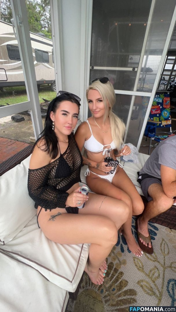 KhloeeSmithhh / johnaskye / khloesmith13 Обнажённый OnlyFans  Утёкшее фото #12