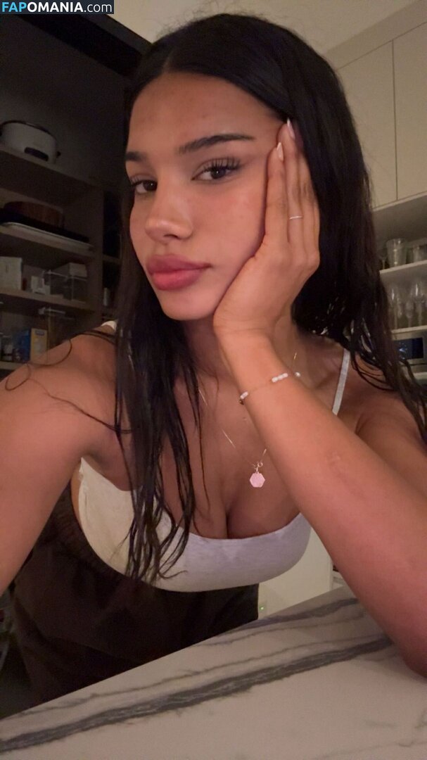 Jogadora / Kiana dufour / kianadufour Обнажённый OnlyFans  Утёкшее фото #45
