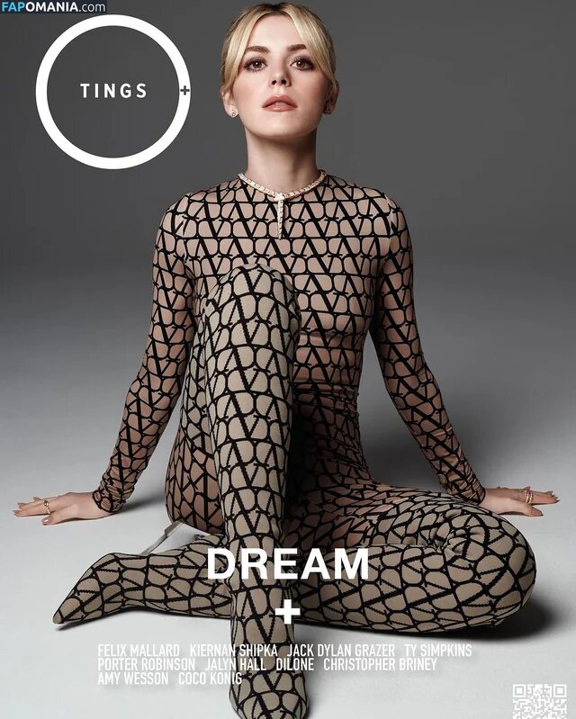 AdventuresSabrina / Kiernan Shipka / kiernanshipka Обнажённый OnlyFans  Утёкшее фото #244