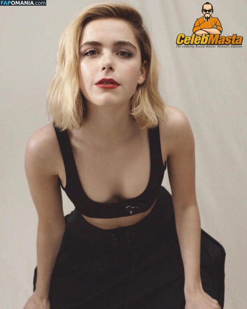 AdventuresSabrina / Kiernan Shipka / kiernanshipka Обнажённый OnlyFans  Утёкшее фото #1603