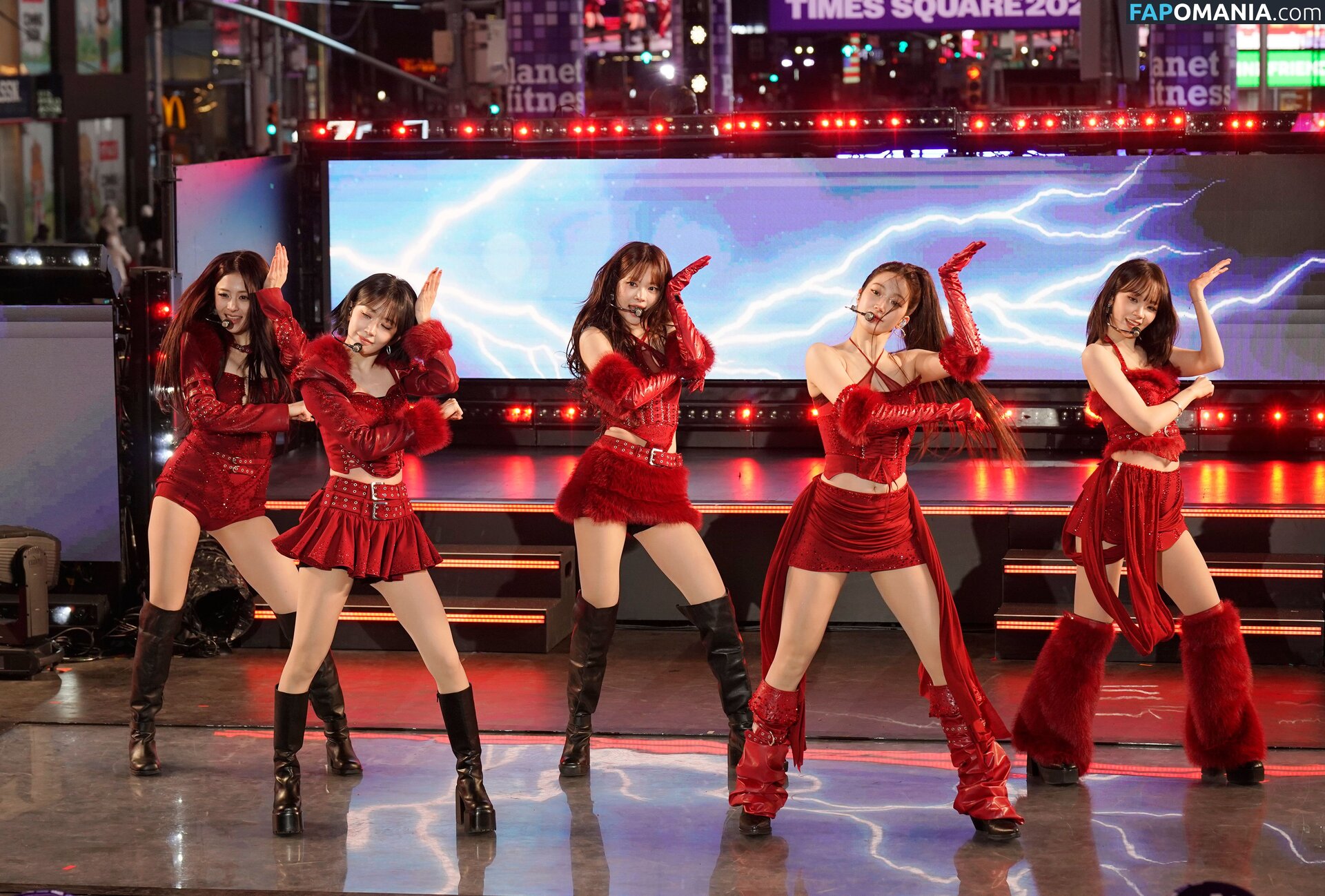 Kim Chaewon / _chaechae_1 / 김채원 Le Sserafim Обнажённый OnlyFans  Утёкшее фото #39