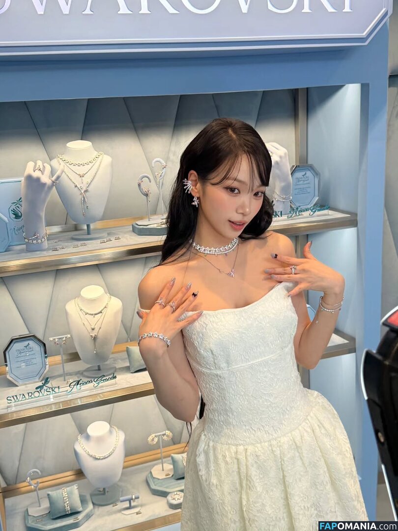 Kim Chaewon / _chaechae_1 / 김채원 Le Sserafim Обнажённый OnlyFans  Утёкшее фото #43