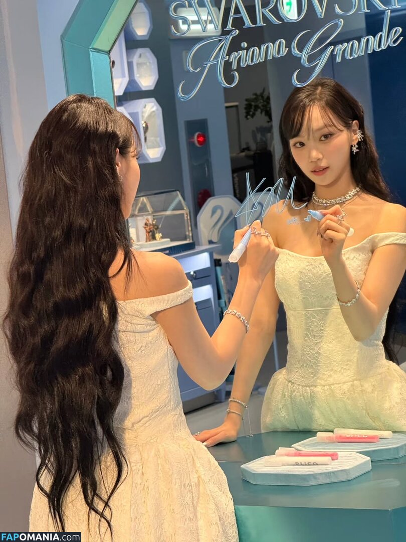 Kim Chaewon / _chaechae_1 / 김채원 Le Sserafim Обнажённый OnlyFans  Утёкшее фото #45