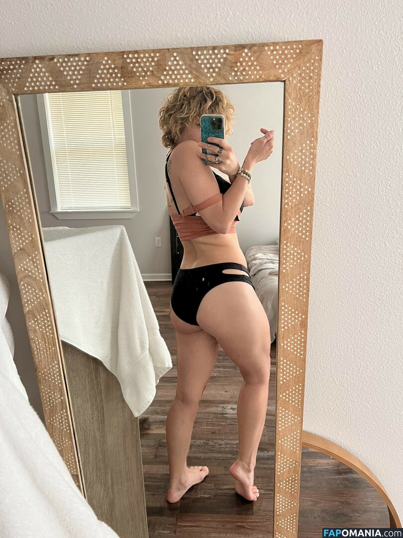 AuroraXoxo / KingAuraTV / xoxo.auroraxoxo Обнажённый OnlyFans  Утёкшее фото #37