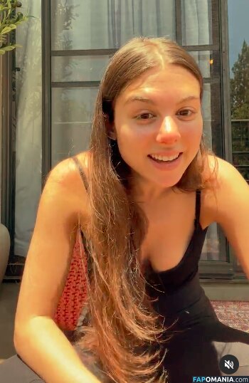 Kira Kosarin / kirakosarin Обнажённый OnlyFans  Утёкшее фото #135