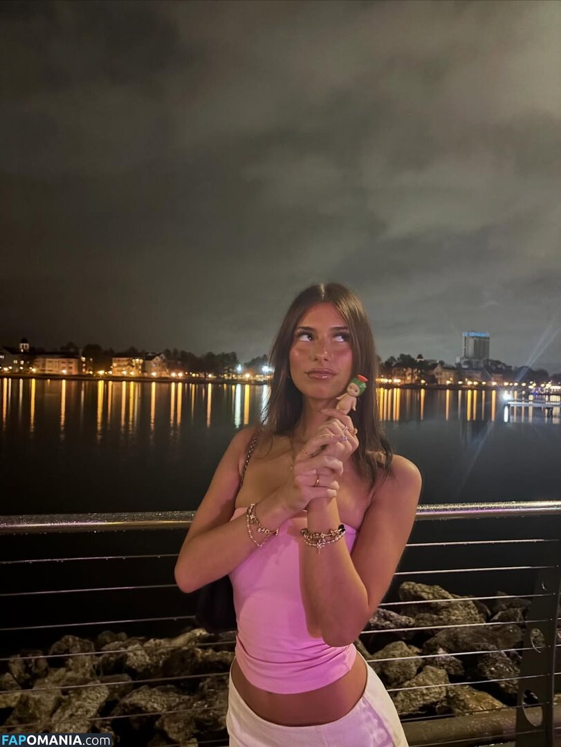 Kiran Soltes / kiranalexiss Обнажённый OnlyFans  Утёкшее фото #1