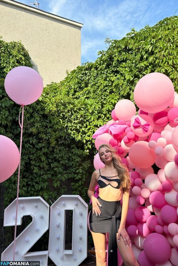 KISSY / KISSYKISSY / Shukovilova Olga / Shukovilova Olha / _olya__hh / cherry_pie6969 / llllllllllllllllllllll67 / meowmeowmeow077 / olyaa.shh / shshshshhhhhhhhh Обнажённый OnlyFans  Утёкшее фото #16