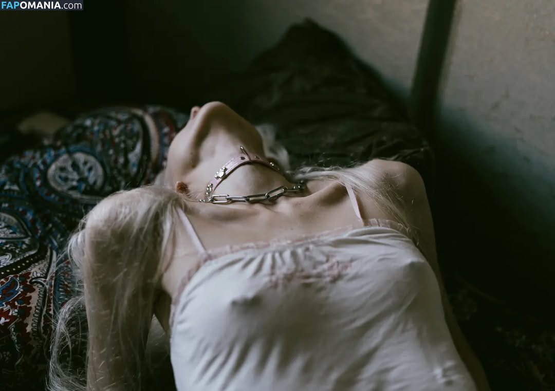 Kitich Ka / kitch_5 / nadia_ka_kitchen009 Обнажённый OnlyFans  Утёкшее фото #1