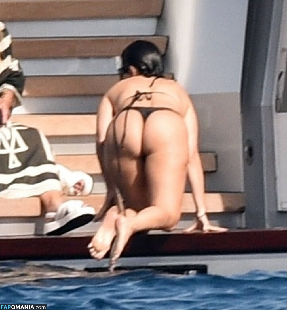 Kourtney Kardashian / kourtneykardash Обнажённый OnlyFans  Утёкшее фото #84