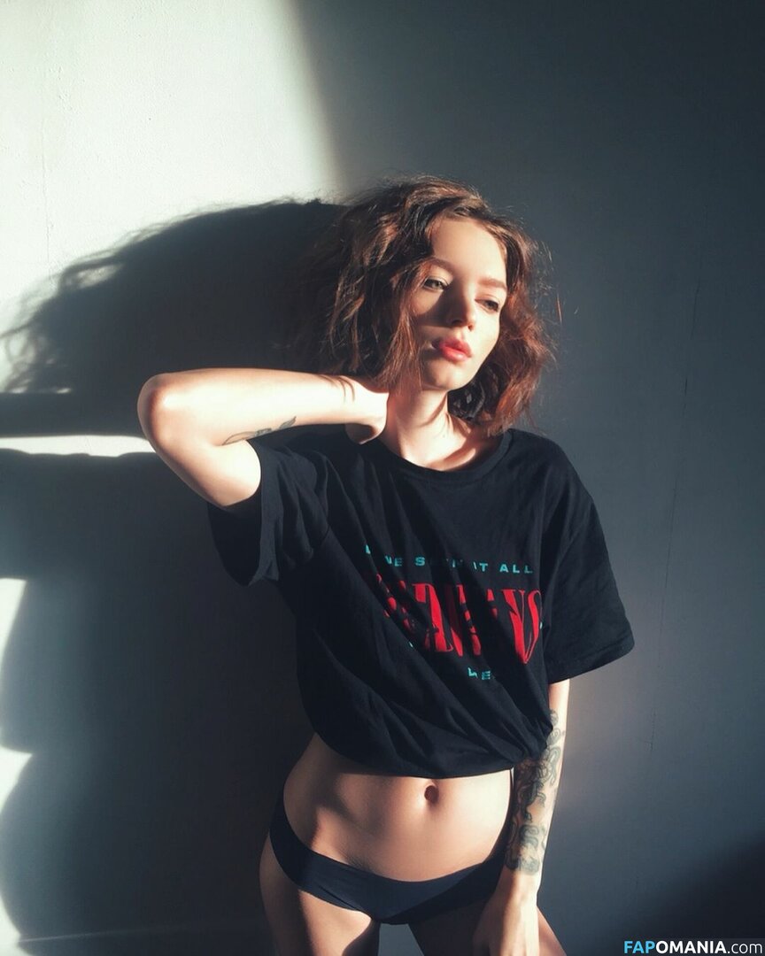 Kriss Drummer / Kristina Rybalchenko / kriss_drummer / user Обнажённый OnlyFans  Утёкшее фото #4