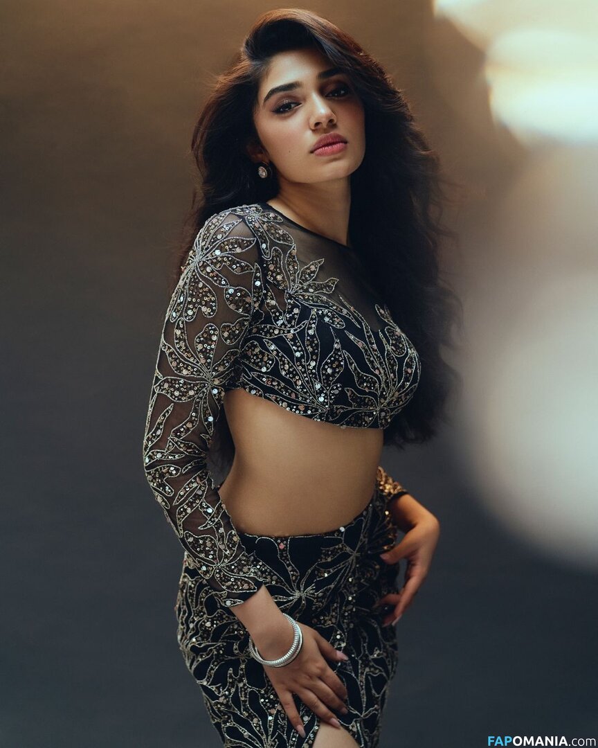 Krithi Shetty Обнажённый OnlyFans  Утёкшее фото #2