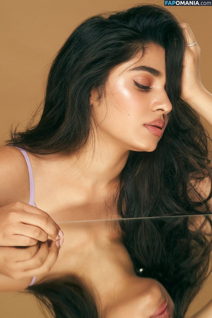 Krithi Shetty Обнажённый OnlyFans  Утёкшее фото #8