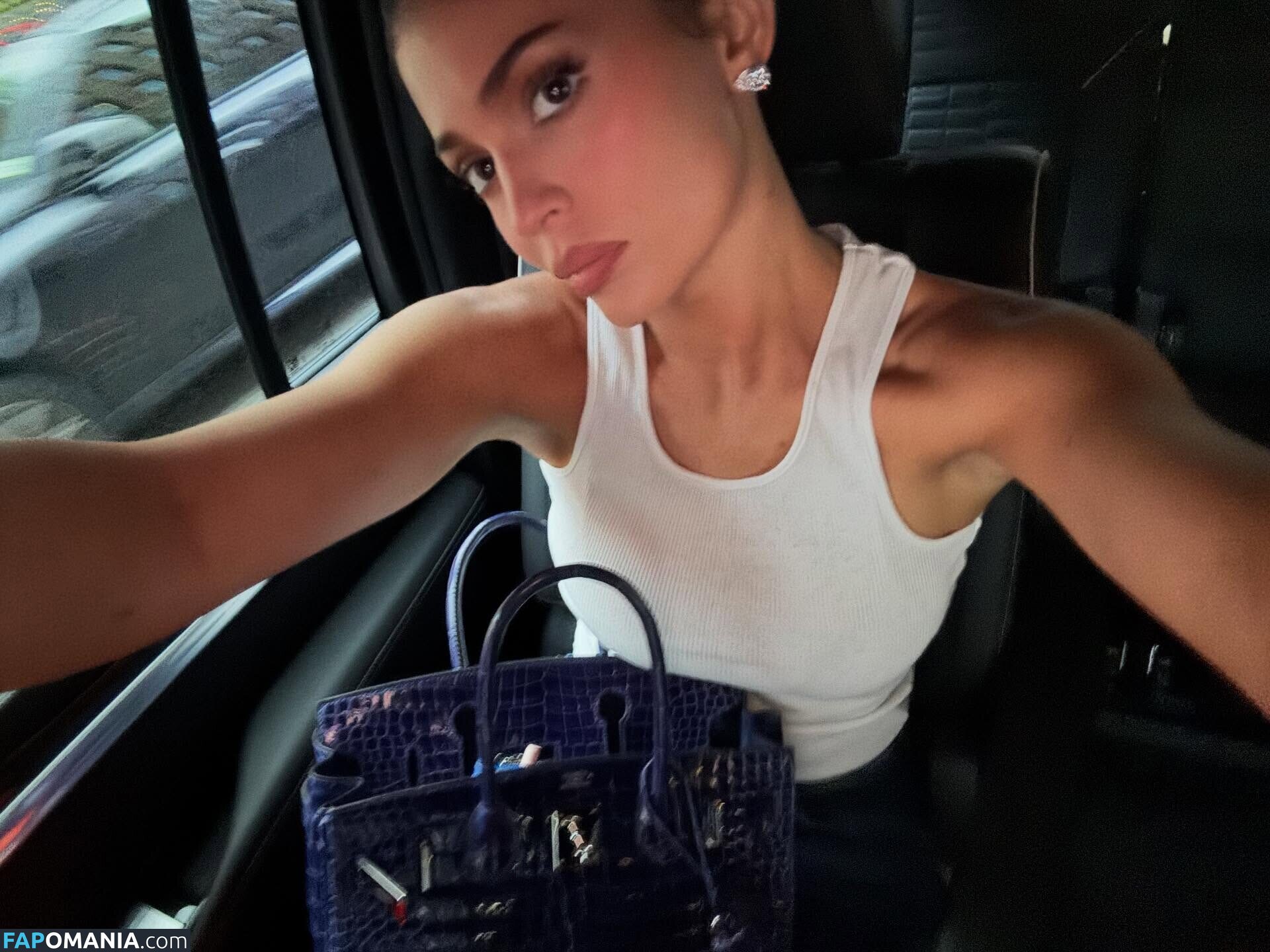 Kylie Jenner / https: / kyliejenner / kyliejenner.2 Обнажённый OnlyFans  Утёкшее фото #86