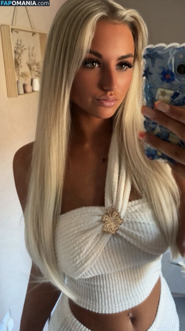 LaceyMilliexoxo / UK Обнажённый OnlyFans  Утёкшее фото #10
