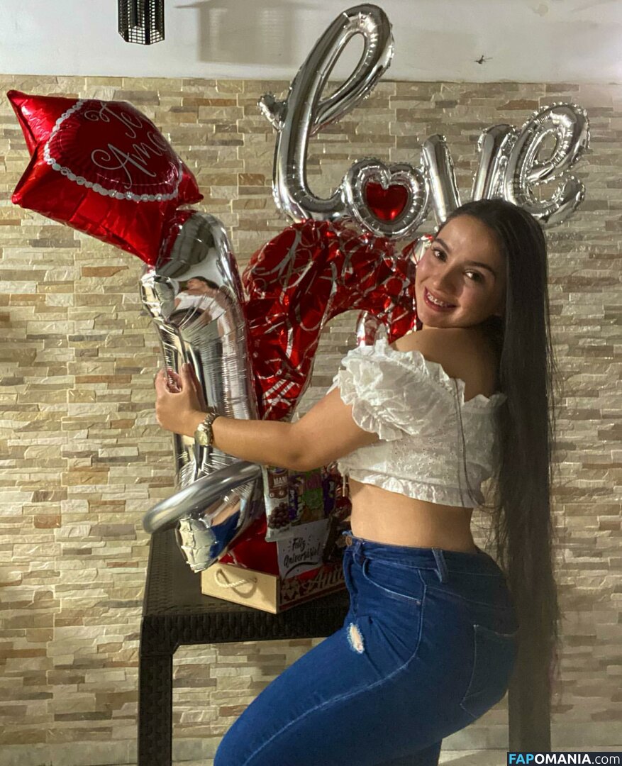 https: / lamartinezruiz Обнажённый OnlyFans  Утёкшее фото #13