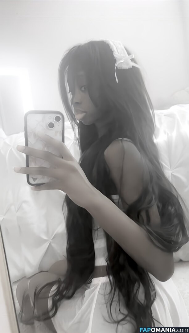 https: / lambpwincess / littlamb Обнажённый OnlyFans  Утёкшее фото #16