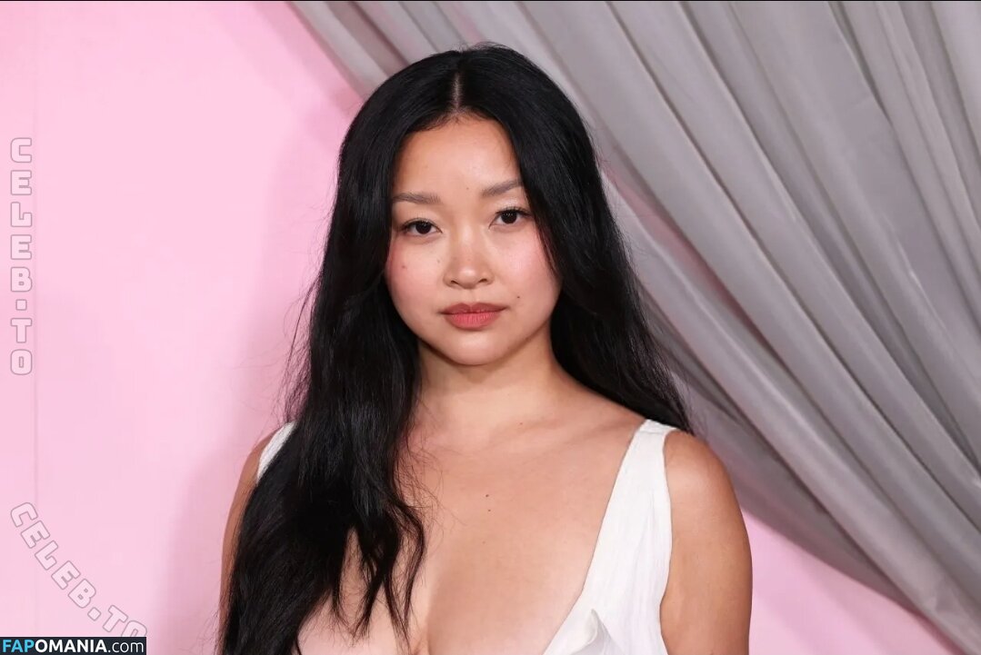Lana Condor / https: / lanacondor Обнажённый OnlyFans  Утёкшее фото #1