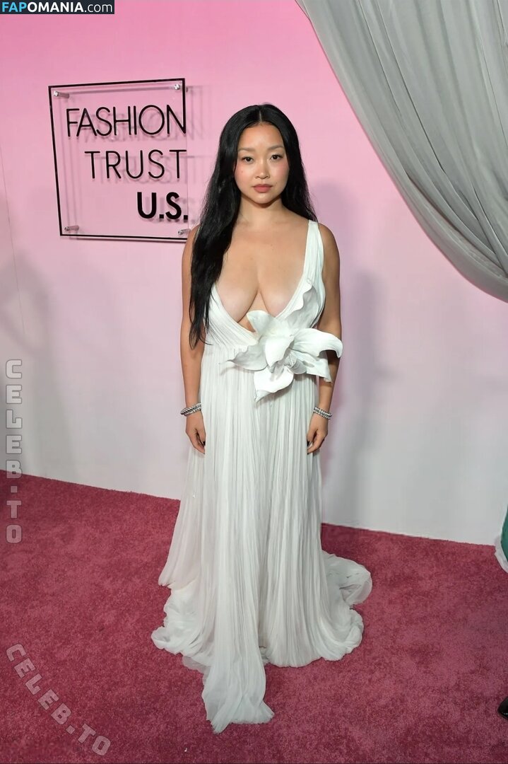 Lana Condor / https: / lanacondor Обнажённый OnlyFans  Утёкшее фото #3