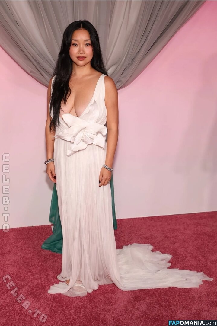 Lana Condor / https: / lanacondor Обнажённый OnlyFans  Утёкшее фото #4