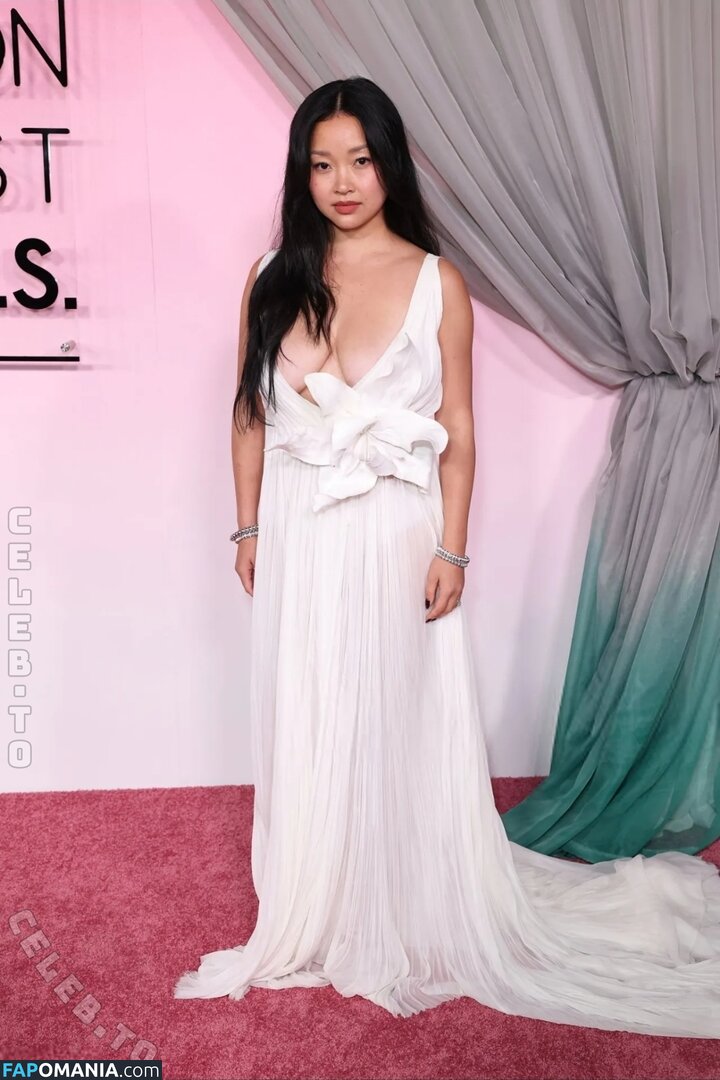 Lana Condor / https: / lanacondor Обнажённый OnlyFans  Утёкшее фото #5