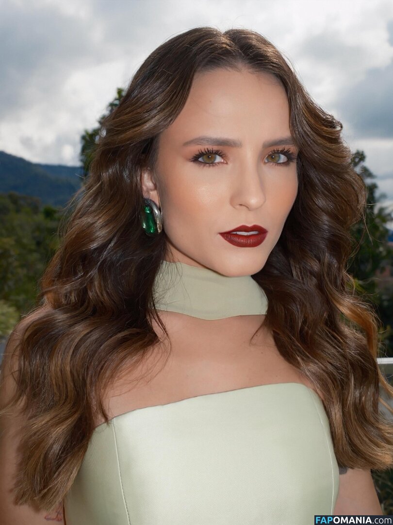 Larissa Manoela / https: / larimanoela / larissamanoela Обнажённый OnlyFans  Утёкшее фото #676