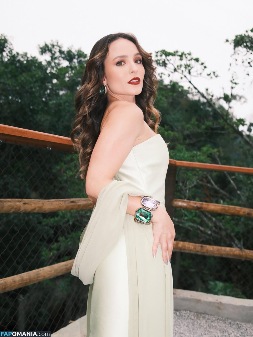 Larissa Manoela / https: / larimanoela / larissamanoela Обнажённый OnlyFans  Утёкшее фото #680