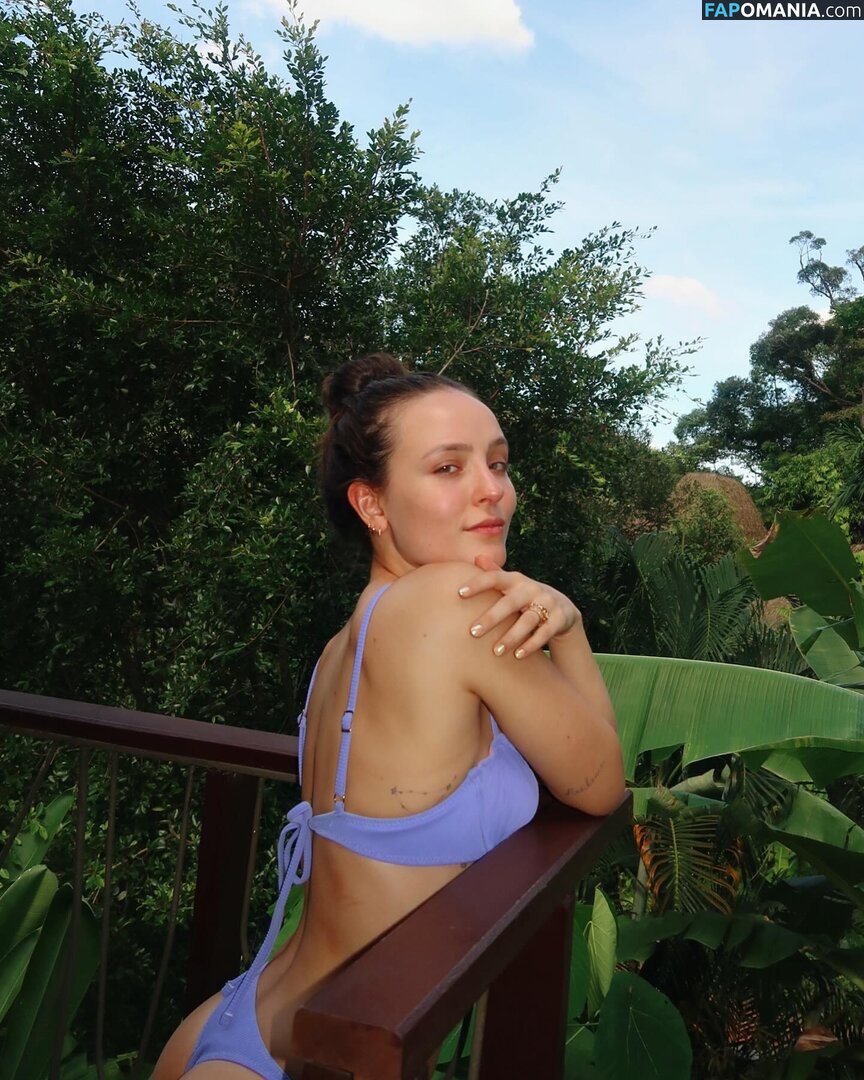 Larissa Manoela / https: / larimanoela / larissamanoela Обнажённый OnlyFans  Утёкшее фото #687