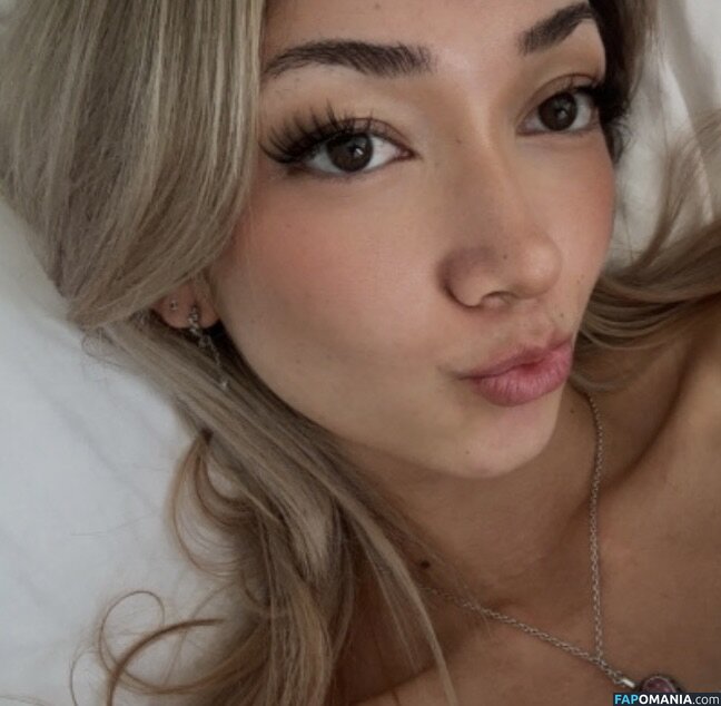 Laselyii / llessliiie / luvliii Обнажённый OnlyFans  Утёкшее фото #15