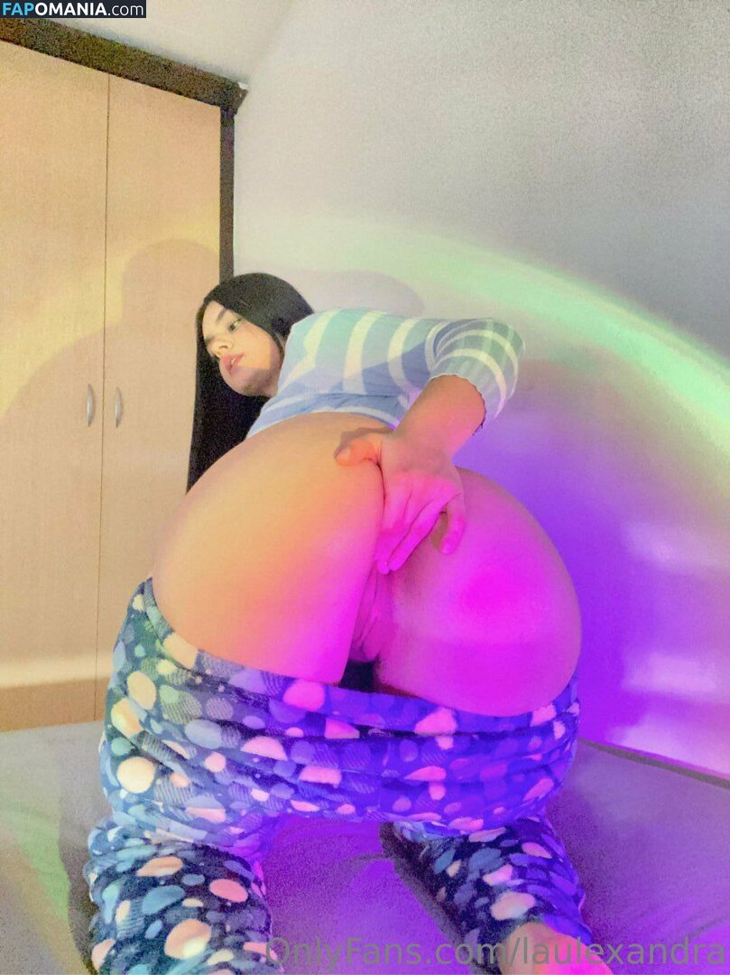 laualexandra / laulexandra Обнажённый OnlyFans  Утёкшее фото #10