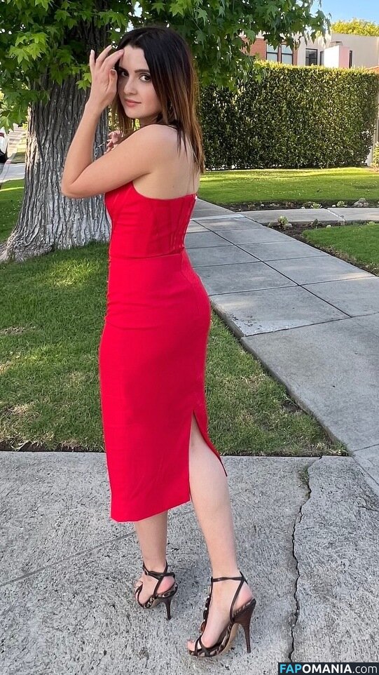 Laura Marano / lauramarano Обнажённый OnlyFans  Утёкшее фото #58