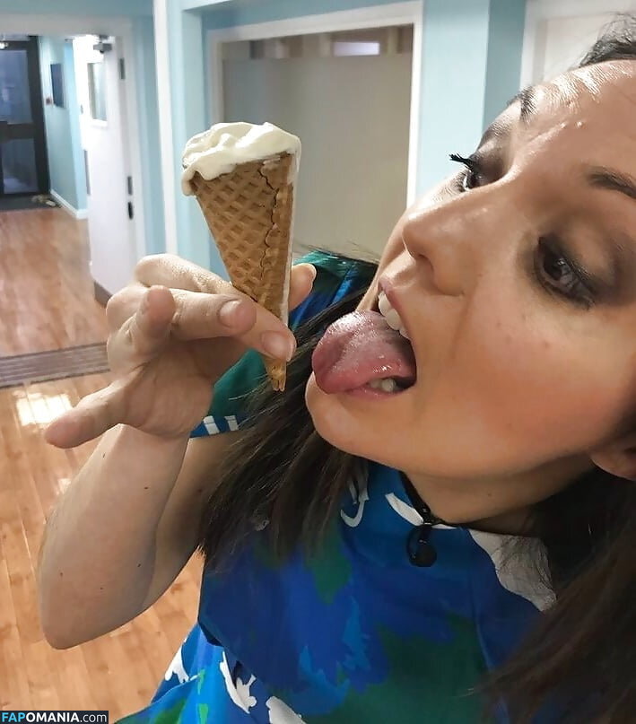 Laura Tobin Обнажённый OnlyFans  Утёкшее фото #154