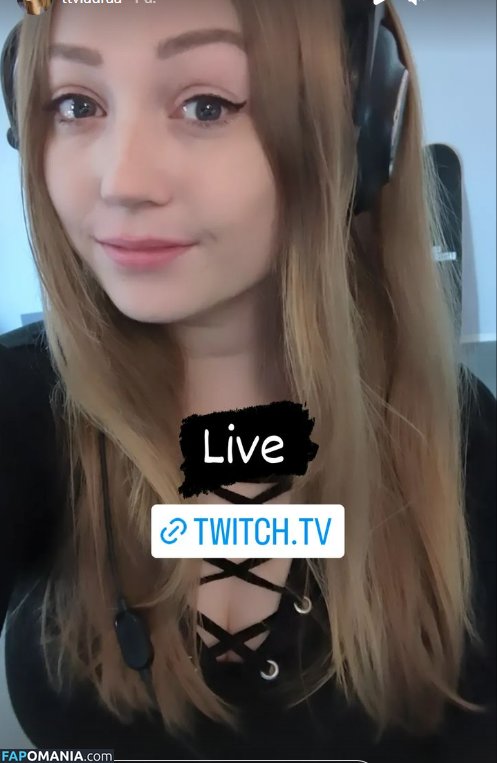 Lauraa / infamous-albino / lauraa.gy / yourxgirlxnextdoor Обнажённый OnlyFans  Утёкшее фото #6