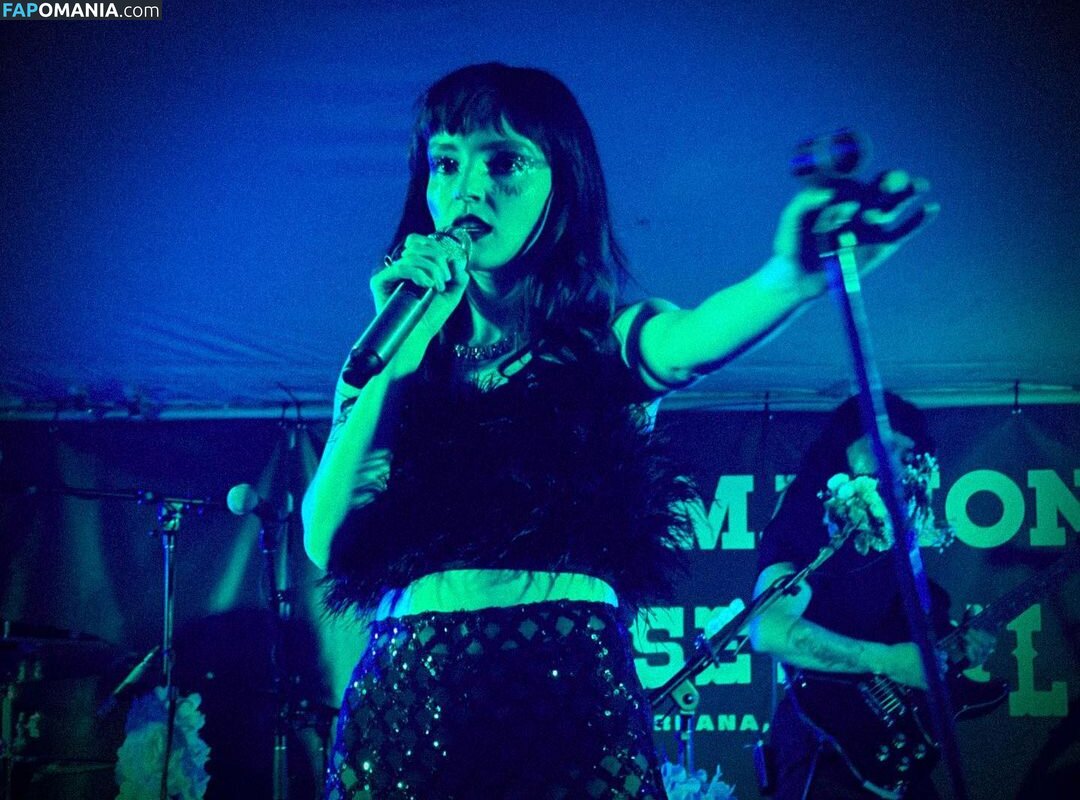 Lauren Mayberry / laurenevemayberry Обнажённый OnlyFans  Утёкшее фото #233