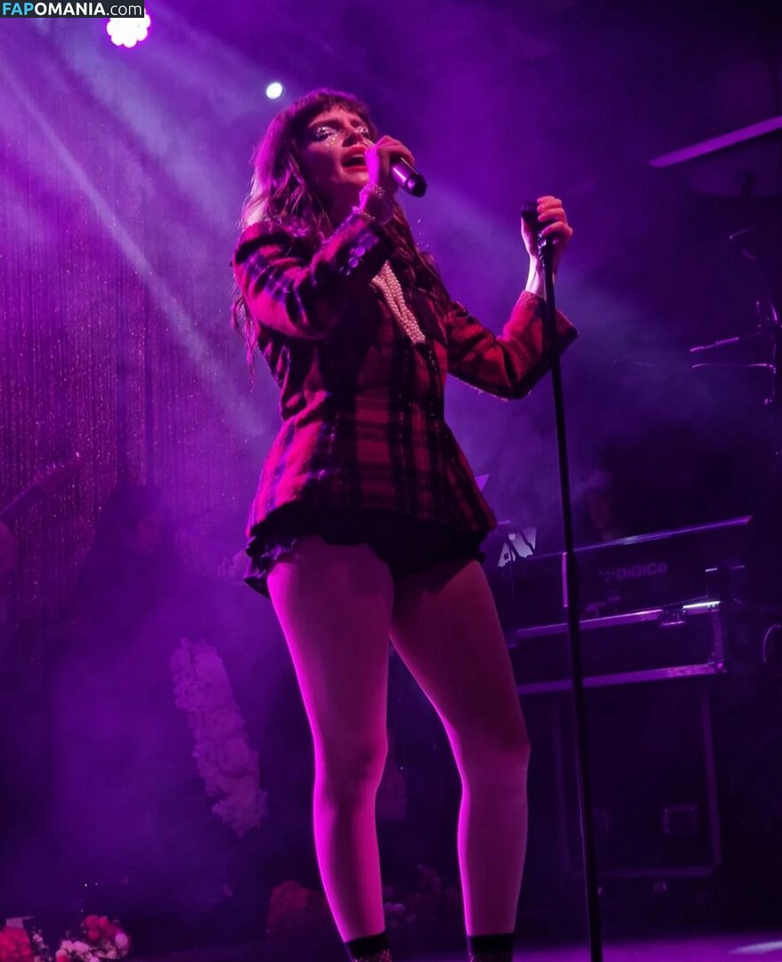 Lauren Mayberry / laurenevemayberry Обнажённый OnlyFans  Утёкшее фото #370
