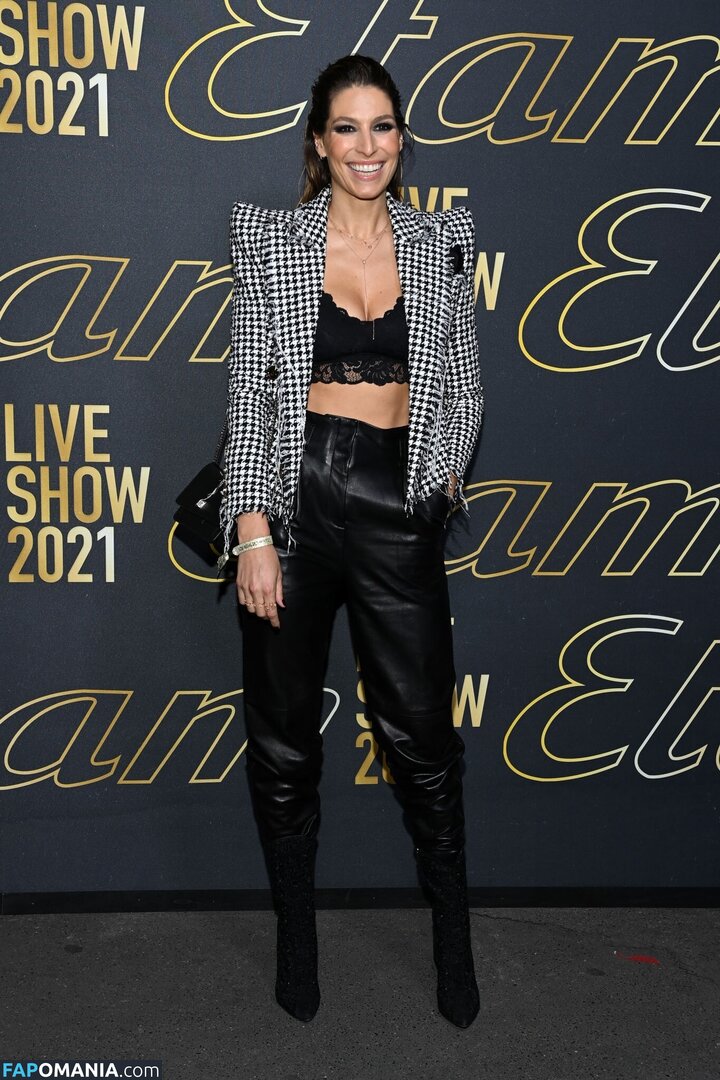 Laury Thilleman / laurythilleman Обнажённый OnlyFans  Утёкшее фото #6