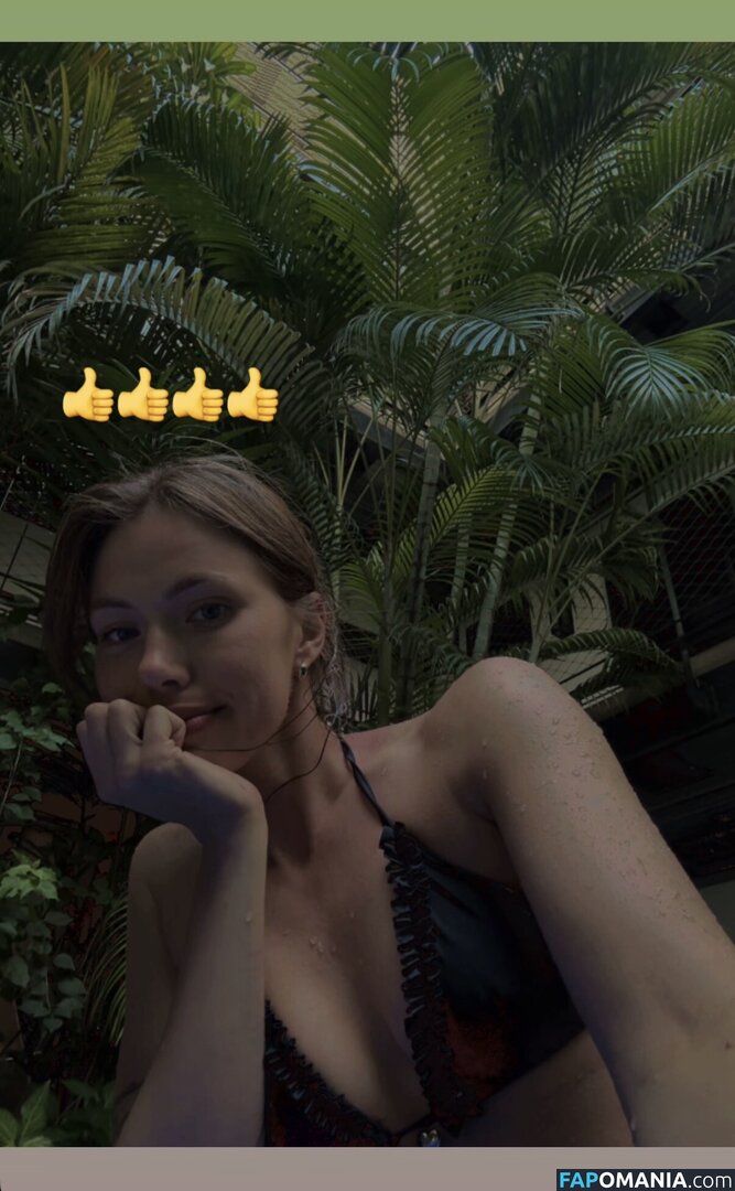 Leah Kirkup / Lmkrk / Lmkrkrk / Lmrkrk Обнажённый OnlyFans  Утёкшее фото #9